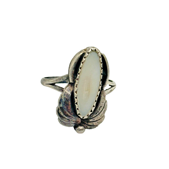 Vintage Sterling Silver Native Signed JJ Sterling MOP Mother of Pearl Ring 5.25 - Picture 1 of 5